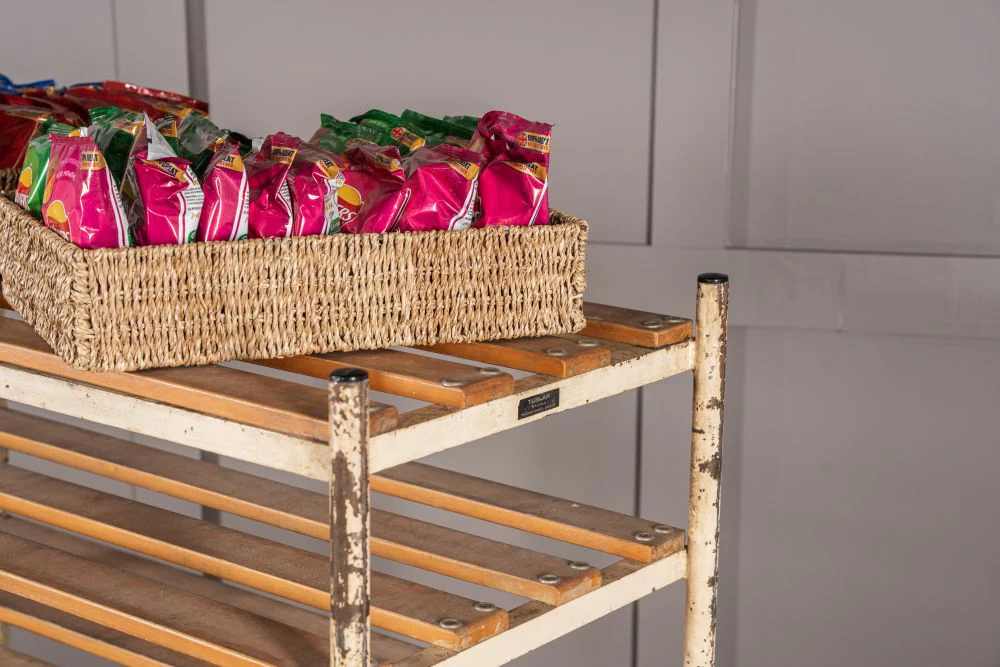 1940s Vintage Bakers Rack Shelving Unit - Image 4