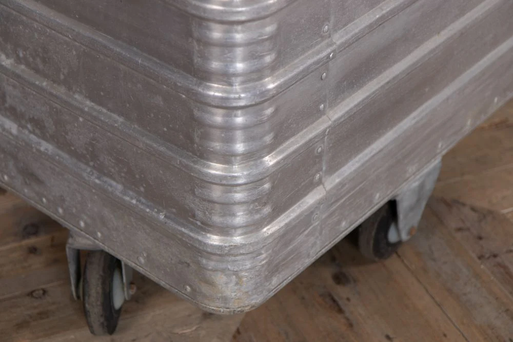 Aluminium Log Box - Image 7