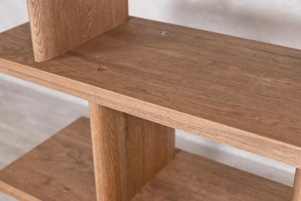 Amersham Oak Bookcase - Image 7
