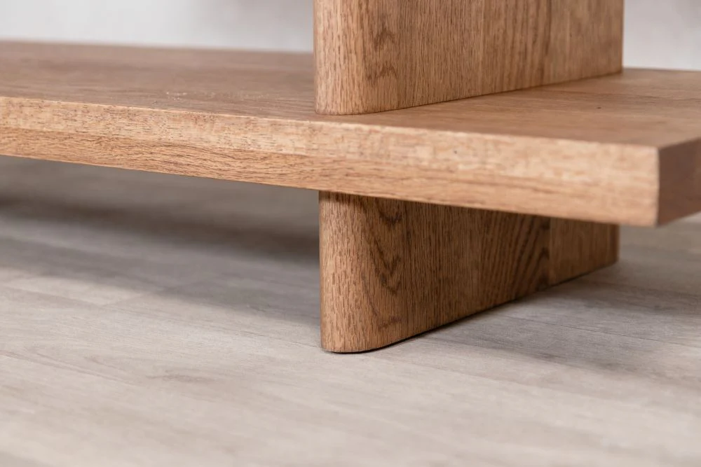 Amersham Oak Bookcase - Image 8