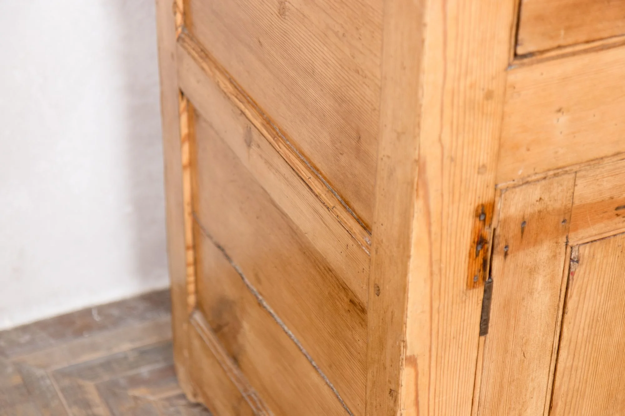 Antique Pine Kitchen Cupboard - Image 13