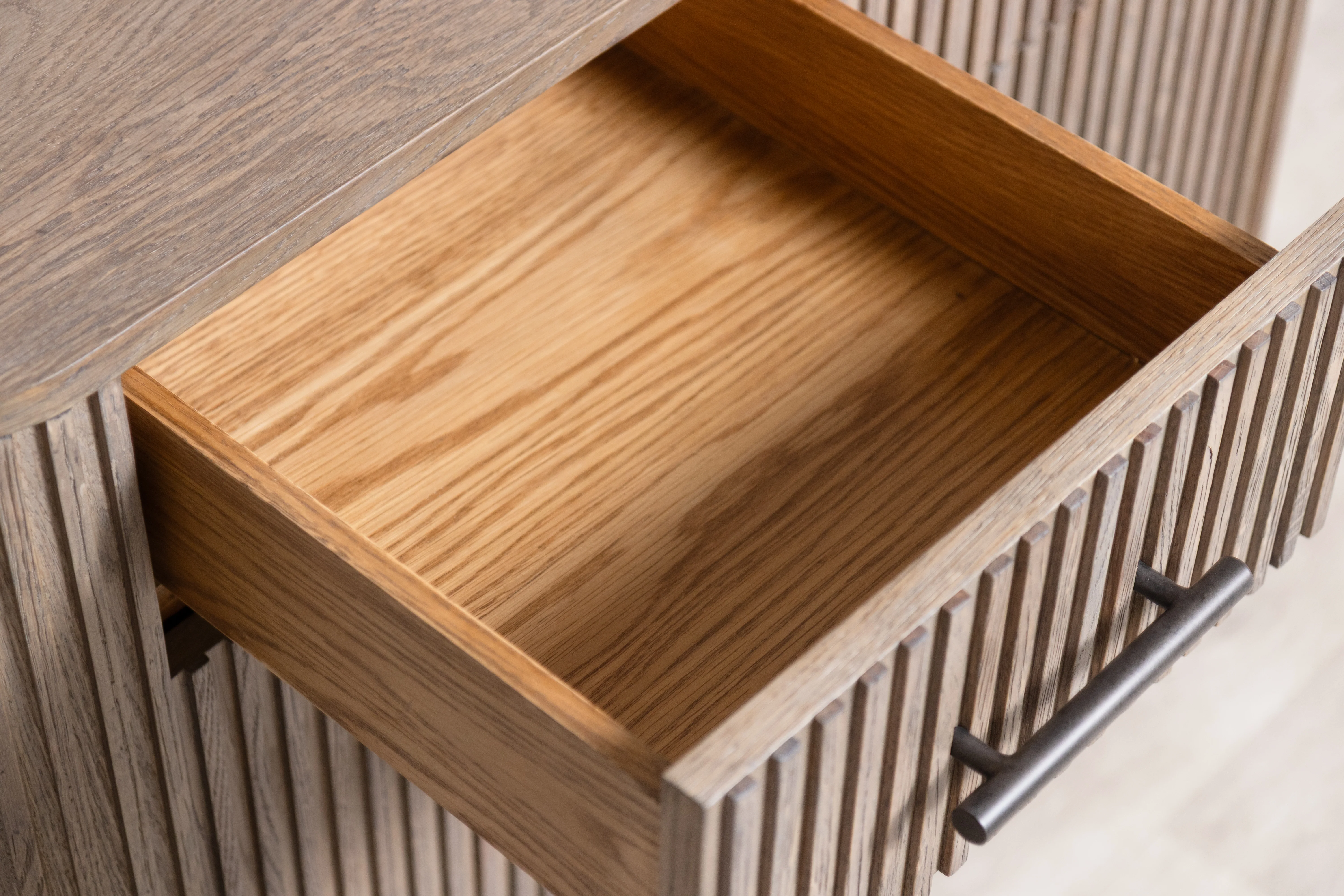 Ashfield Ribbed 2 Door Sideboard with Drawers - Image 19