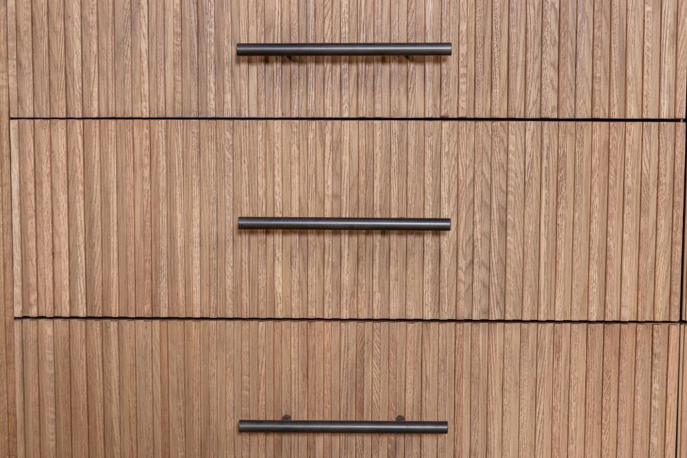 Ashfield Ribbed Six Drawer Dresser - Image 7
