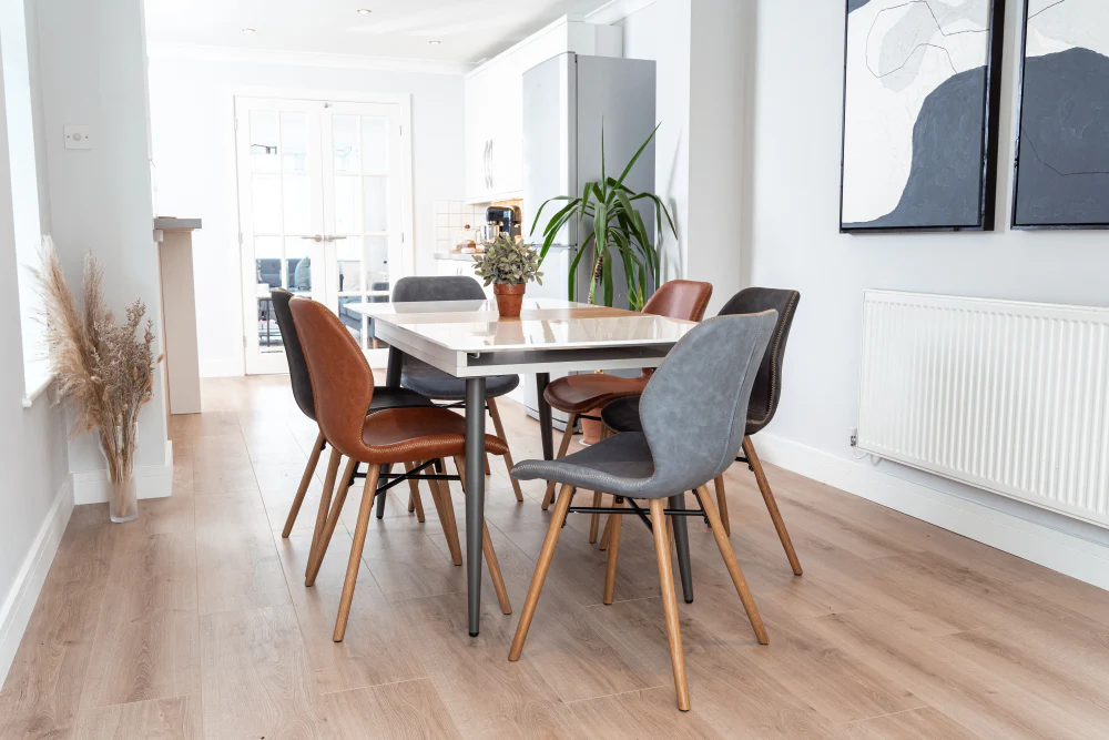 Ashton Extending Dining Table - Image 2