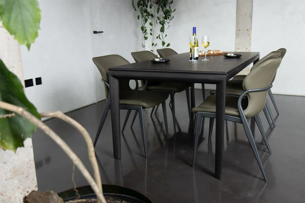 Baltimore Dining Table - Image 16