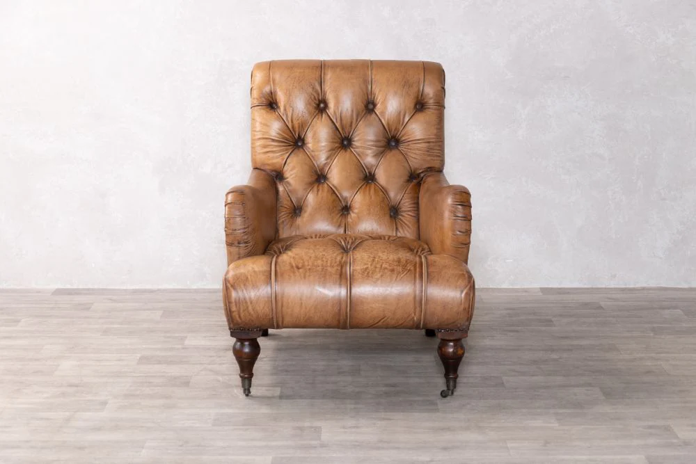 Westminster Buttoned Leather Armchair - Image 3