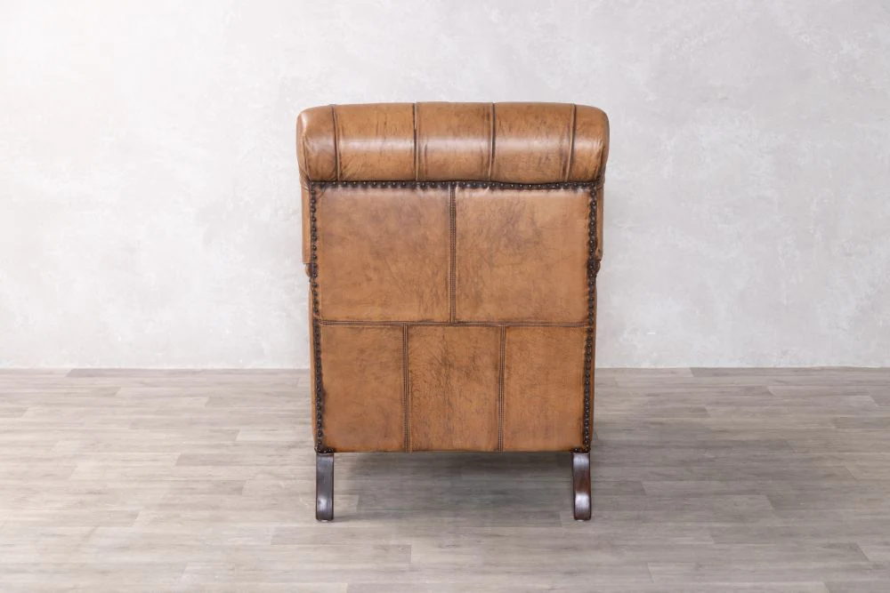 Westminster Buttoned Leather Armchair - Image 4