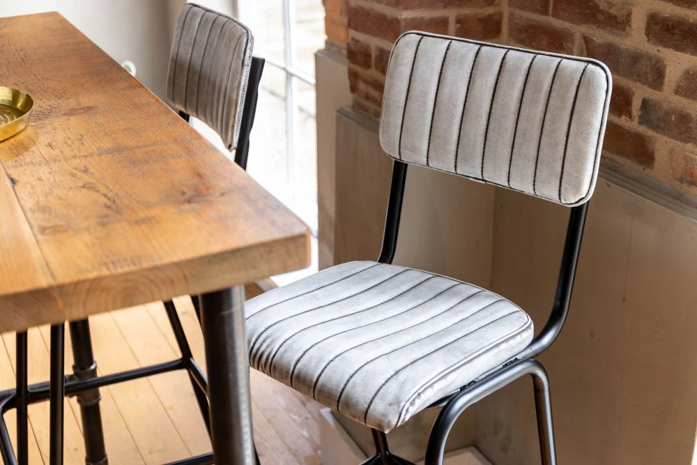 Hammerwich Contemporary Bar Stools - Image 2