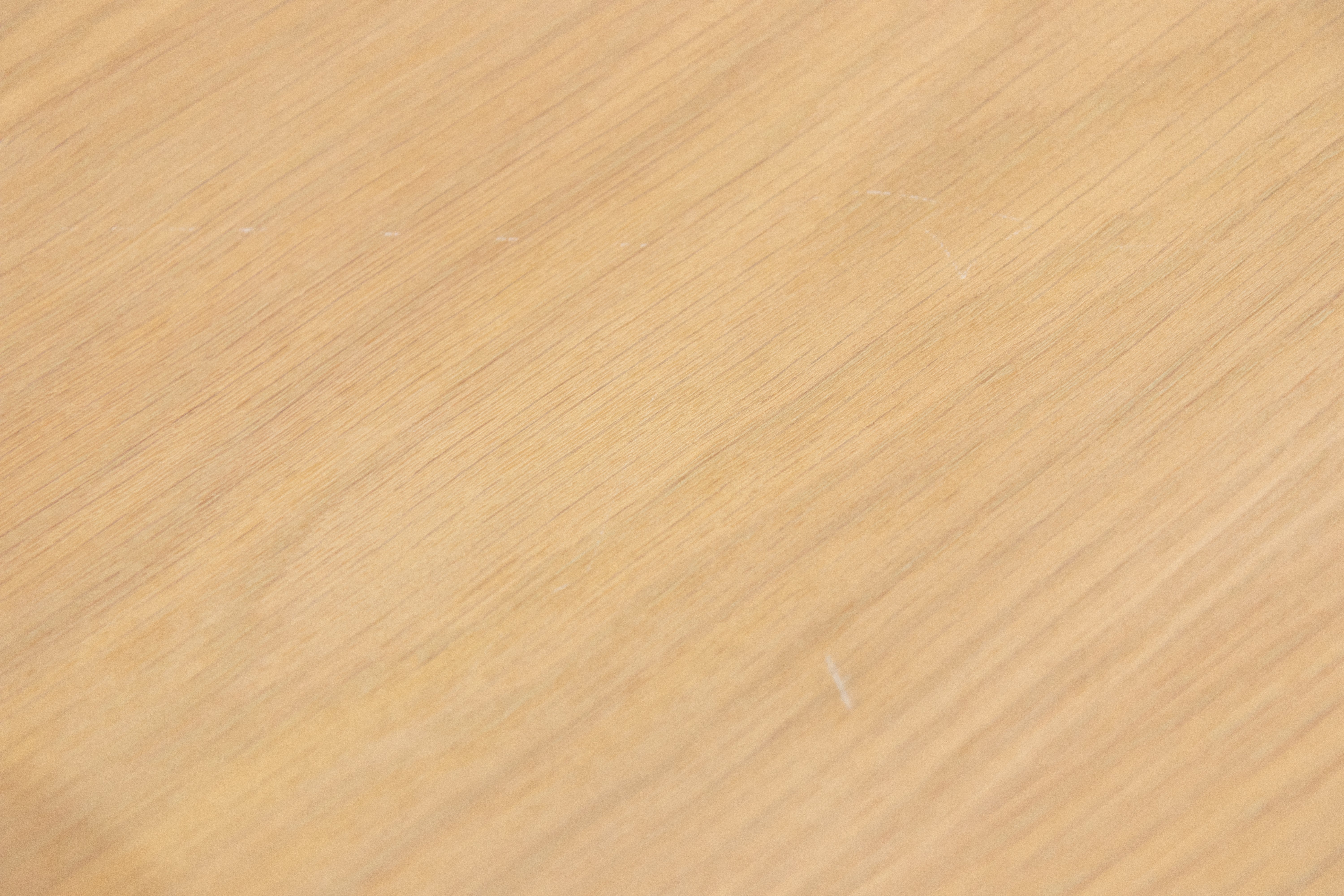 Darcy Round Dining Table in Seasoned Oak - SECONDS ITEM - Image 5