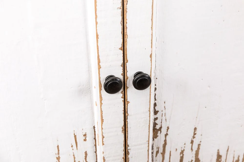 Distressed Painted Sideboard - Image 6