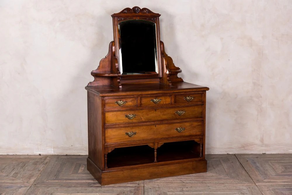 Antique Vanity Table