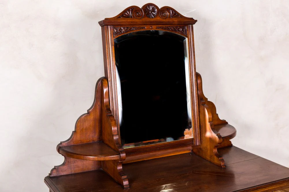 Antique Vanity Table - Image 3