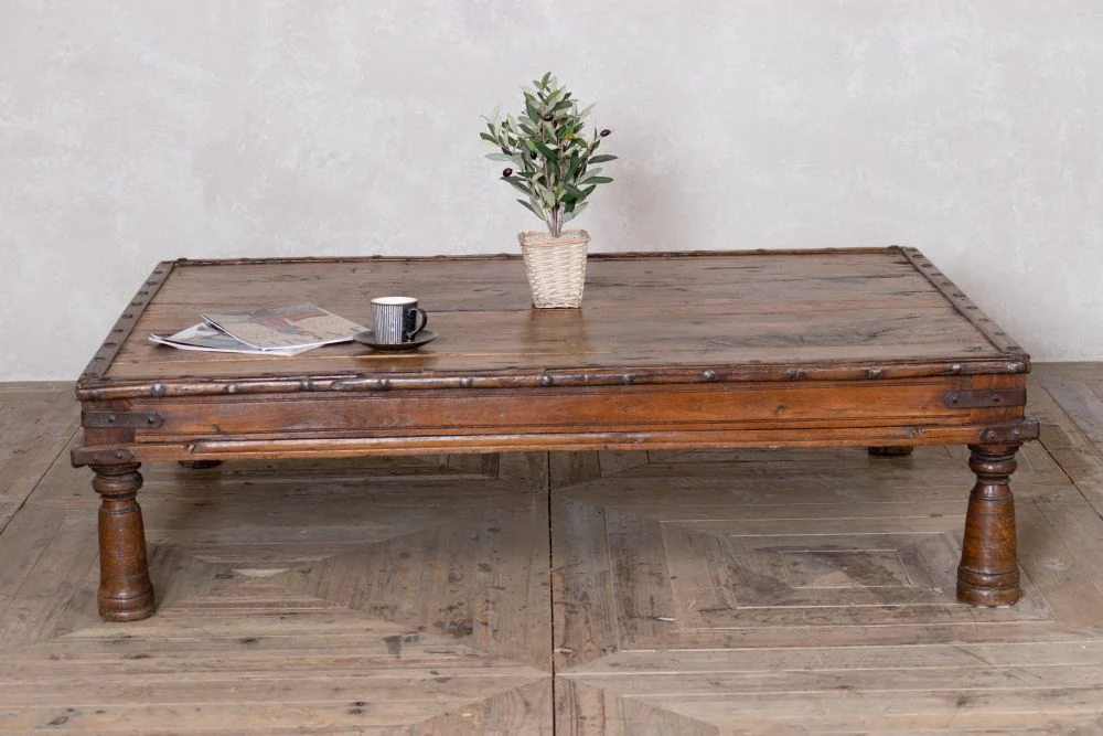 Rustic Farmhouse Coffee Table - Image 2