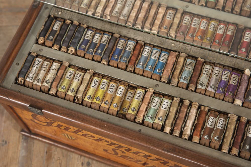 Gütermann's Sewing Silk Box - Image 5