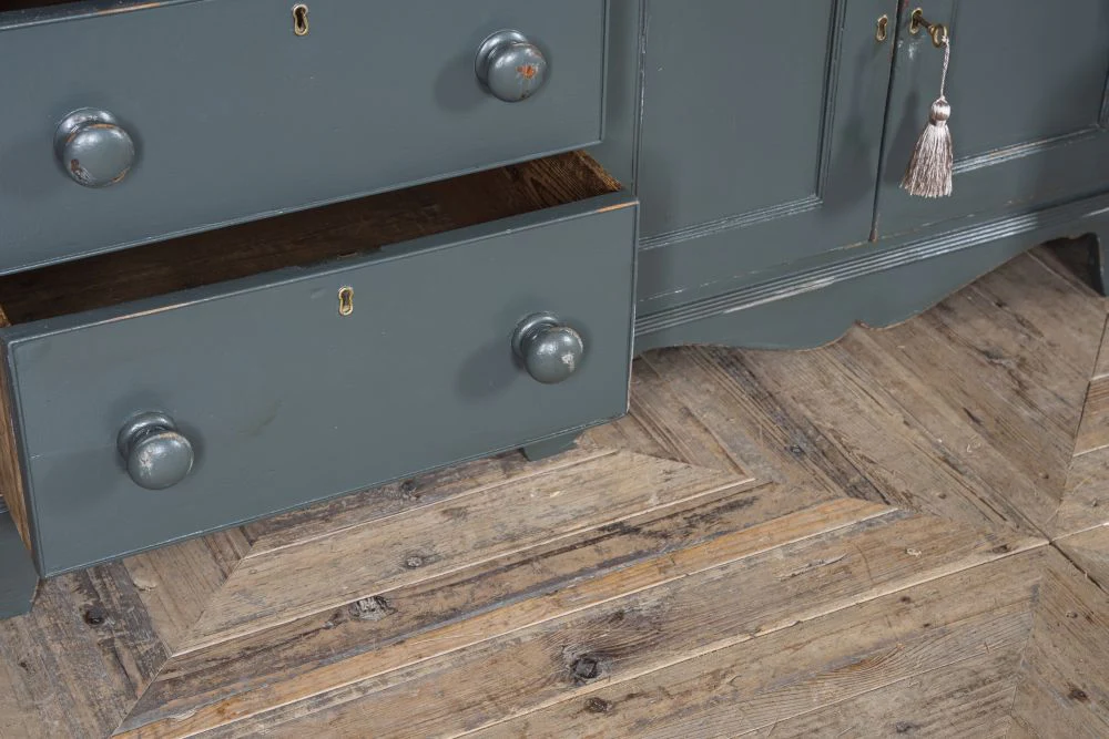 Georgian Pine and Oak Housekeepers Cupboard - Image 13