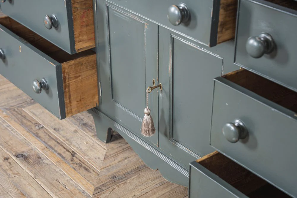 Georgian Pine and Oak Housekeepers Cupboard - Image 7