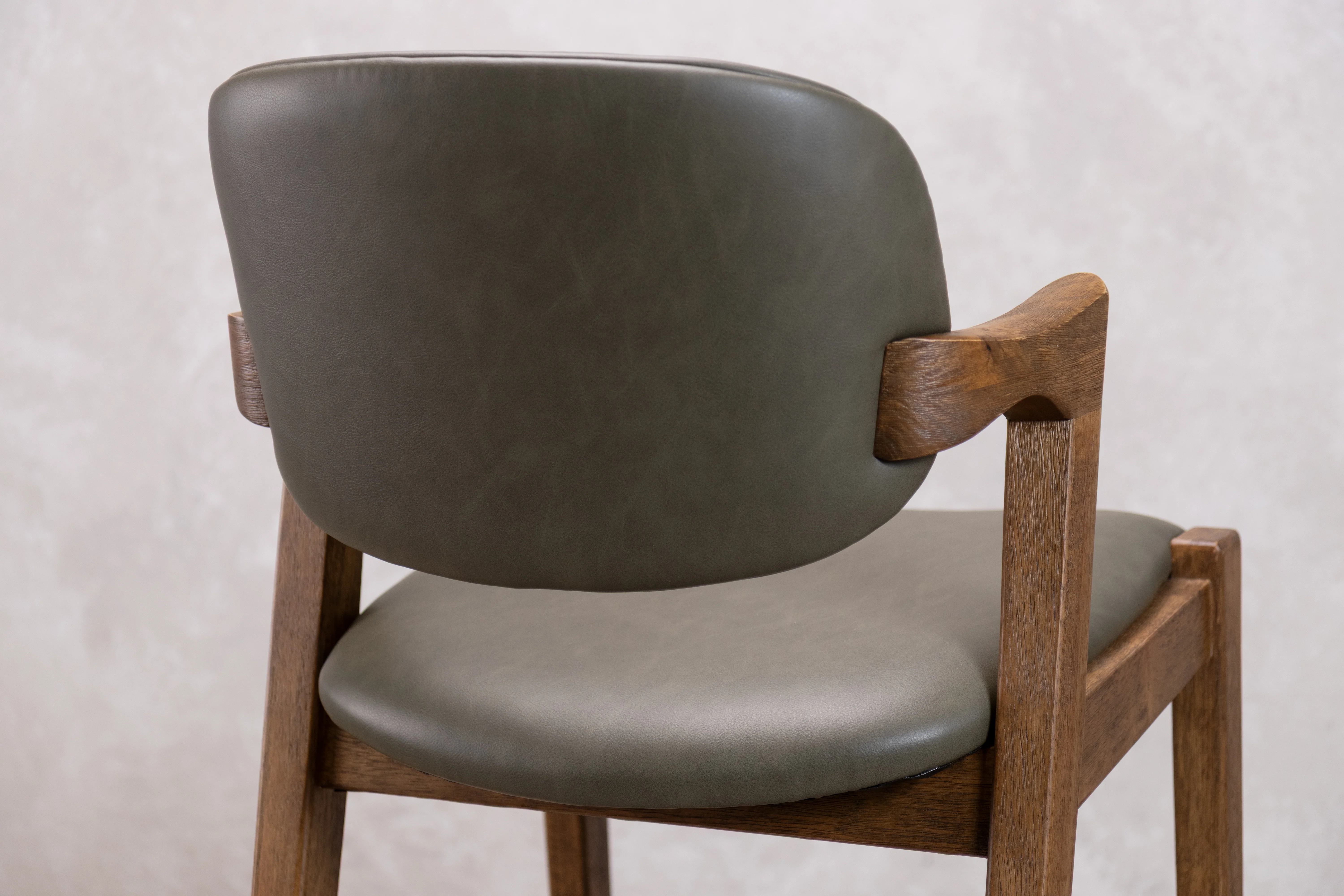 Hampton PU Leather Bar Stool Range - Image 8
