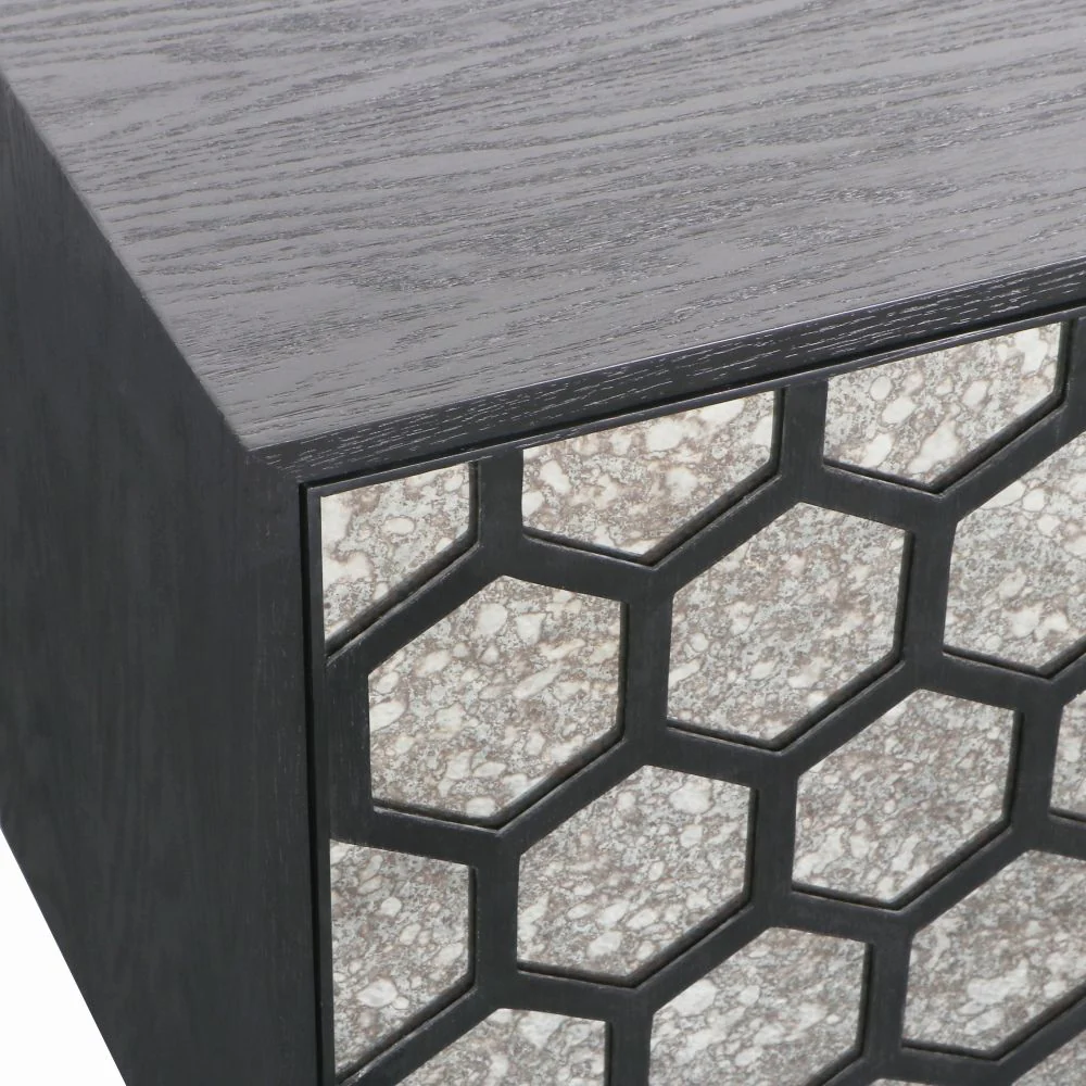 Hampton 4 Door Sideboard - Image 5