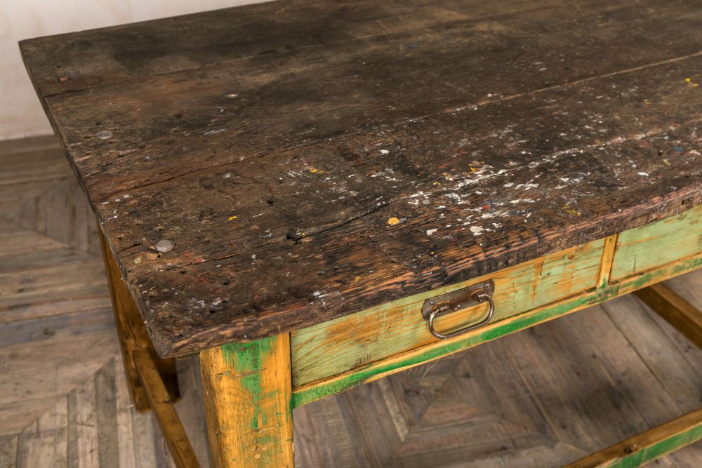 Industrial Display Table - Image 6