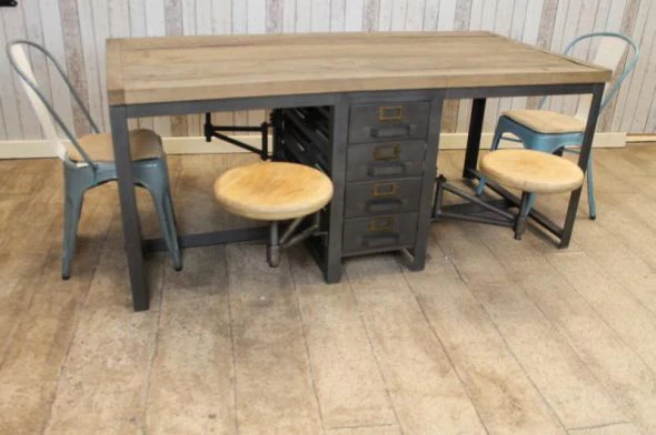 Industrial Style Oak Table/Desk with 4 Stools - Image 9