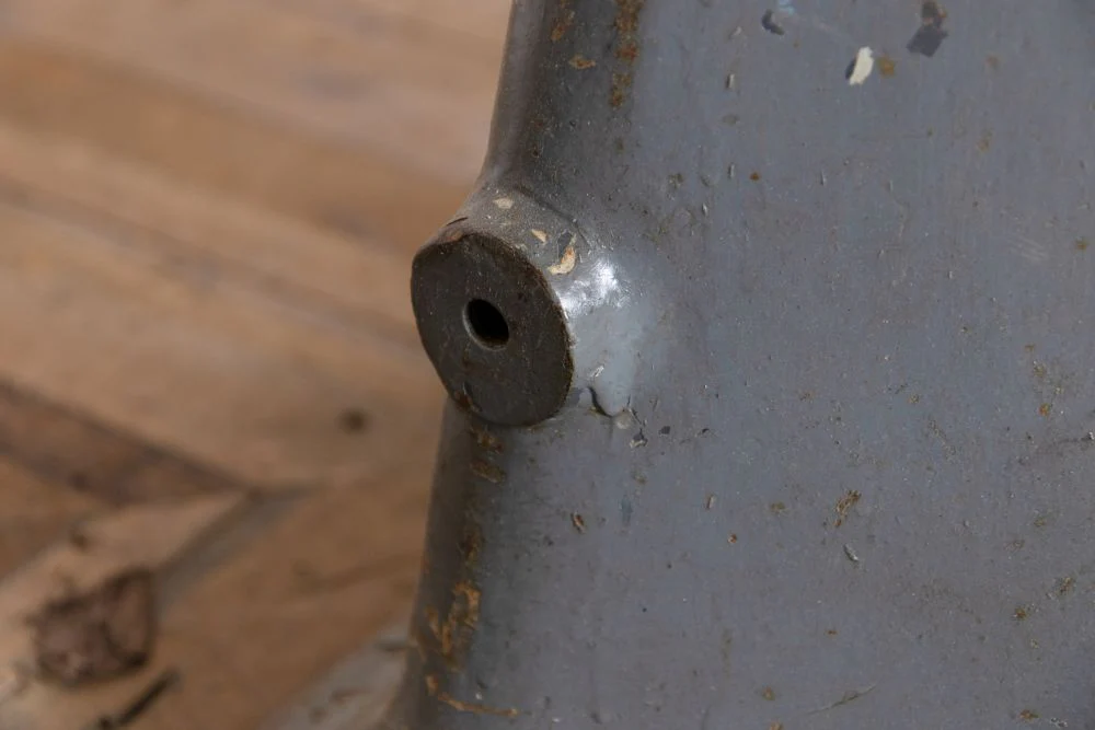 Industrial Style Height Adjustable Bar Table - Image 4