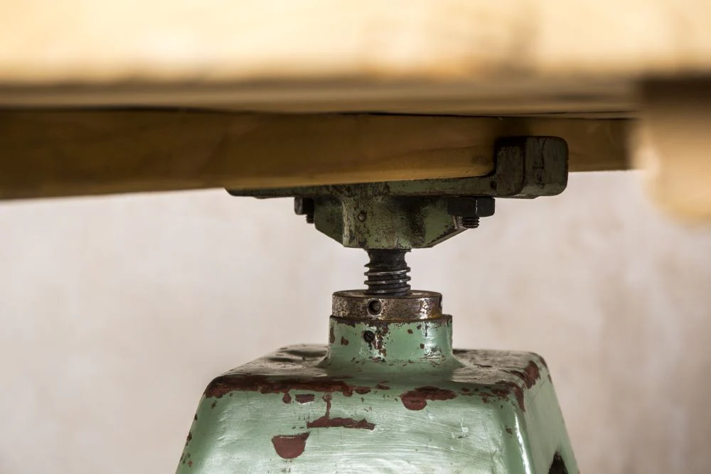 Industrial Trolley Table - Image 5