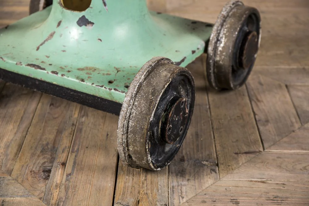 Industrial Trolley Table - Image 9