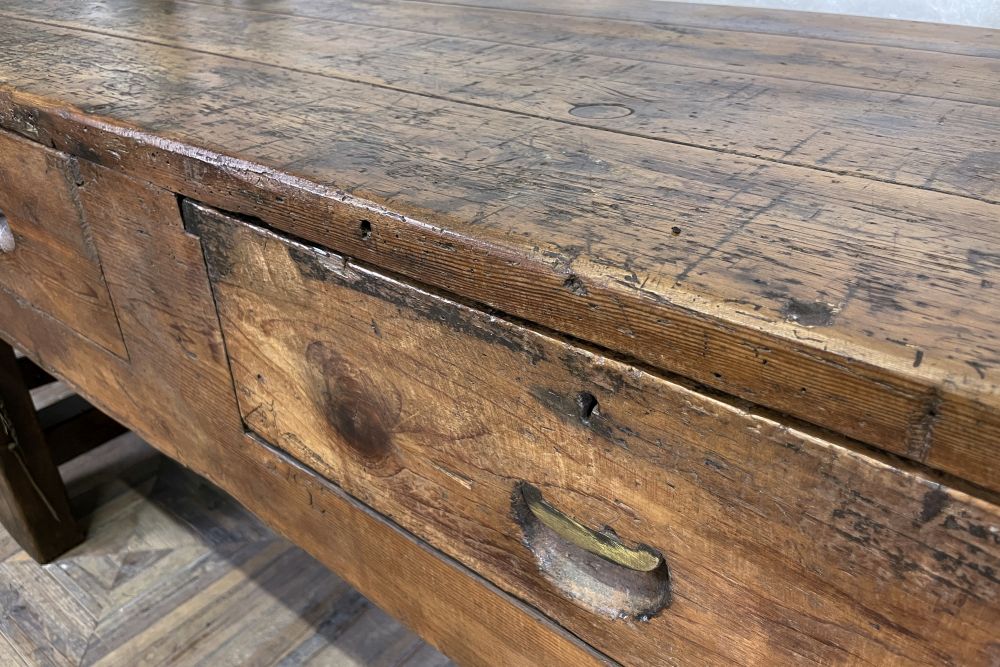 Industrial Workbench with Vice - Image 3