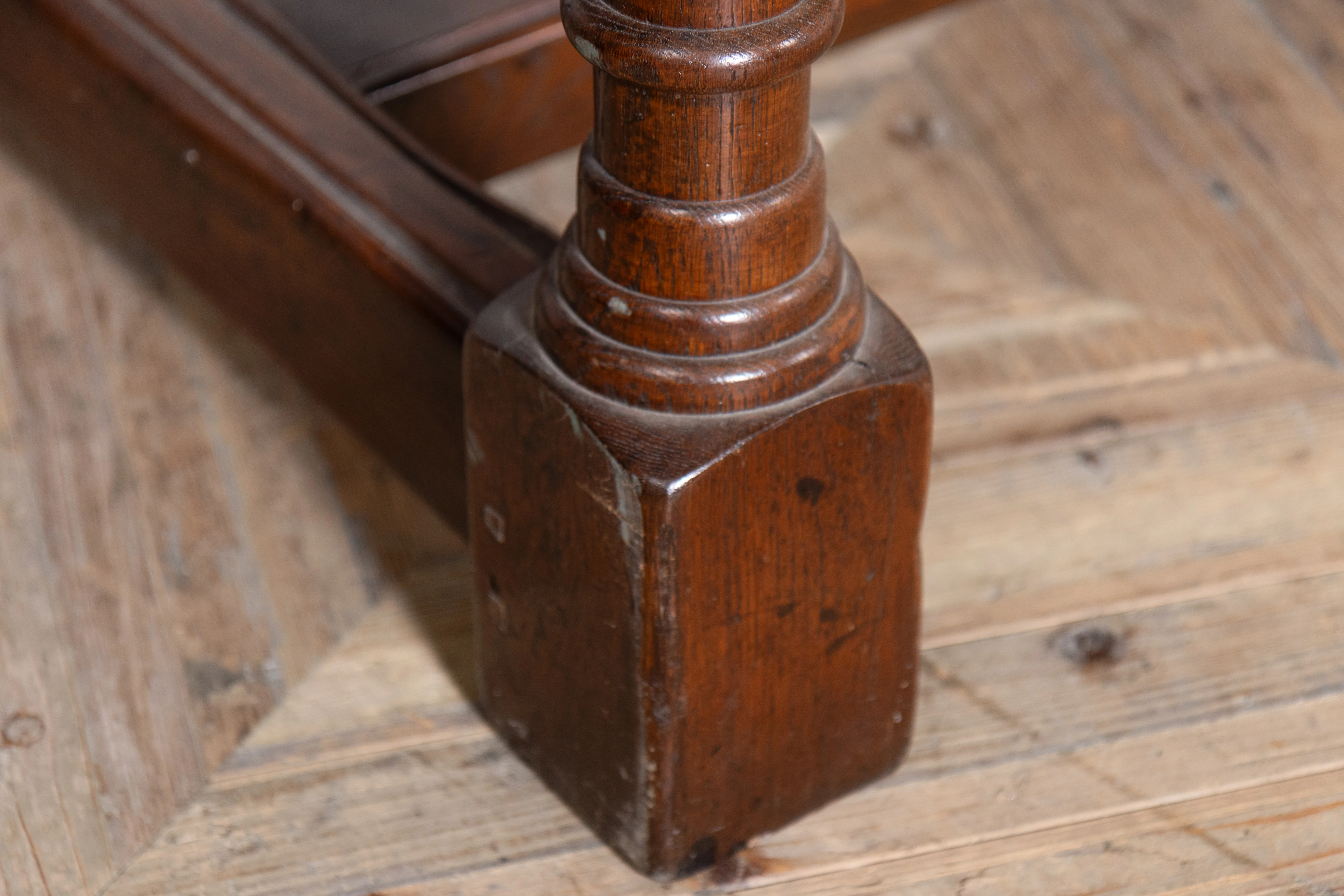 Large Country Pub Sharing Table - Image 9
