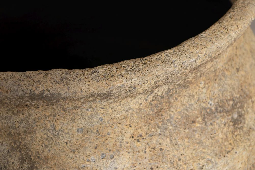 Large Concrete Pot - Image 7