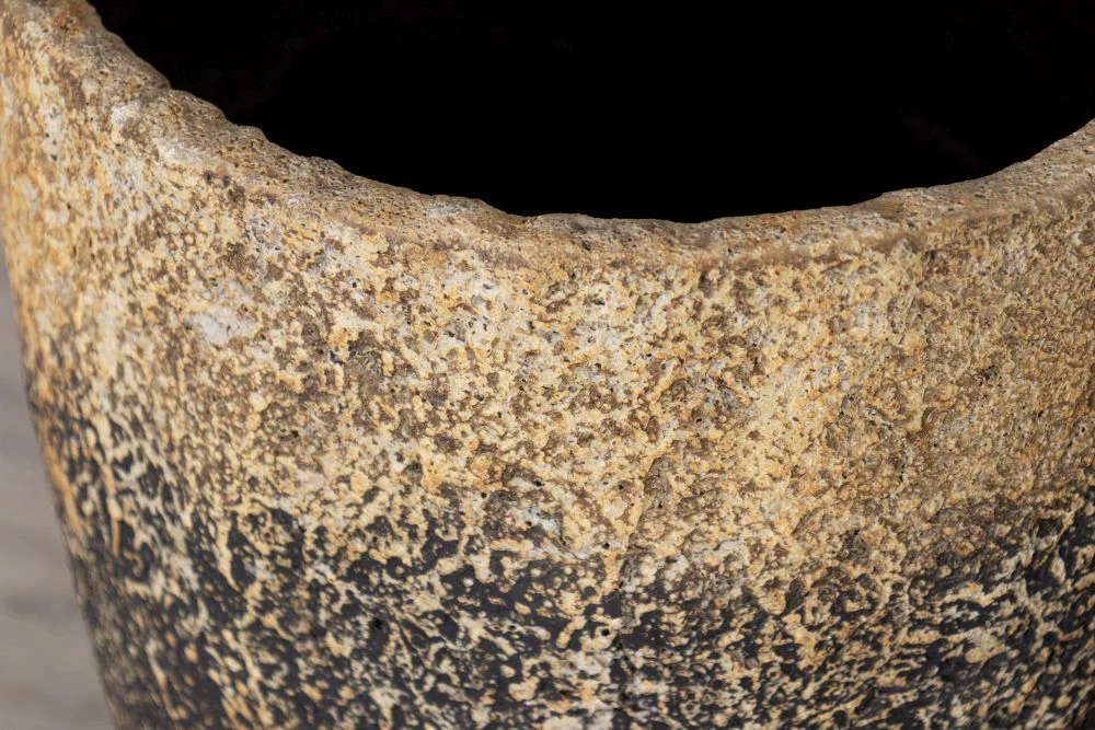 Large Pot - Image 6