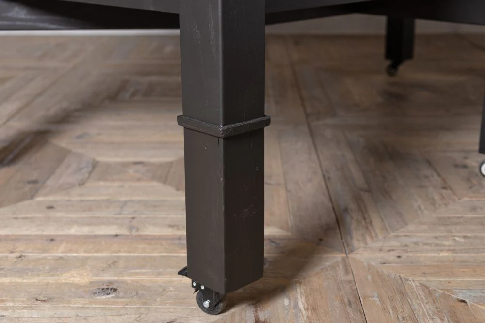 Large Kitchen Table Island on Castors - Image 14