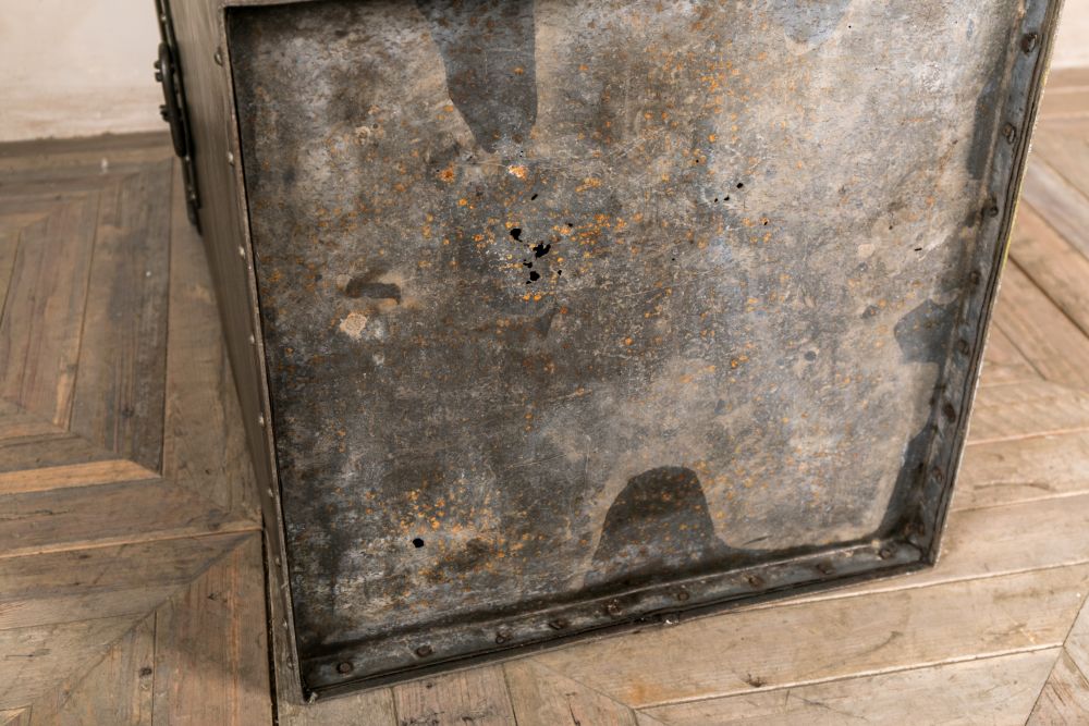 Large Metal Storage Box - Image 5