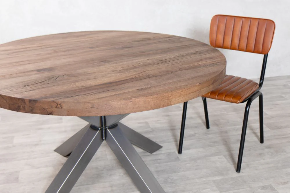 Leamington Round Oak Dining Table - Image 10