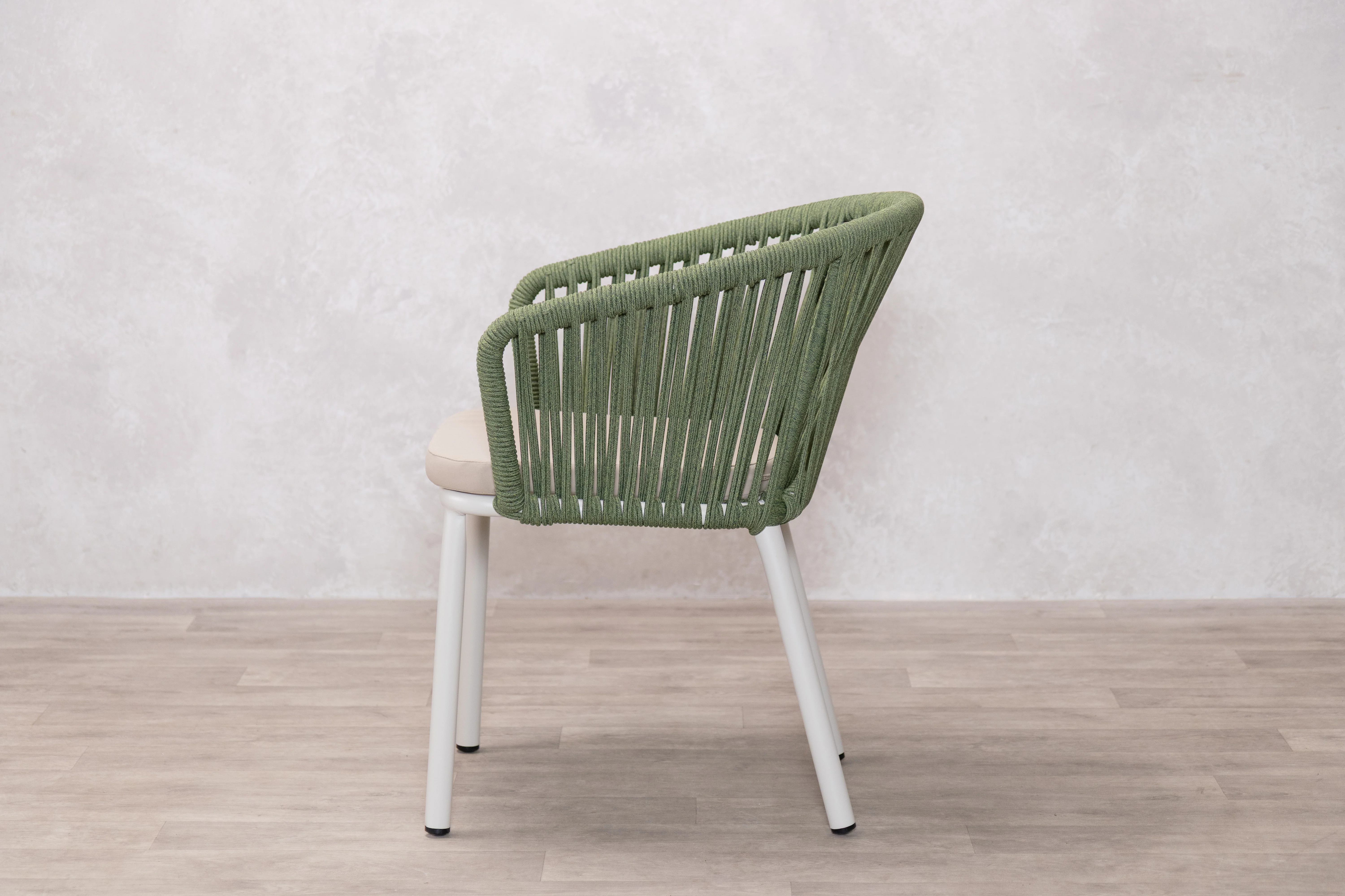 Milan Star Base Table with 4 Milano Chairs Outdoor Set - Image 28