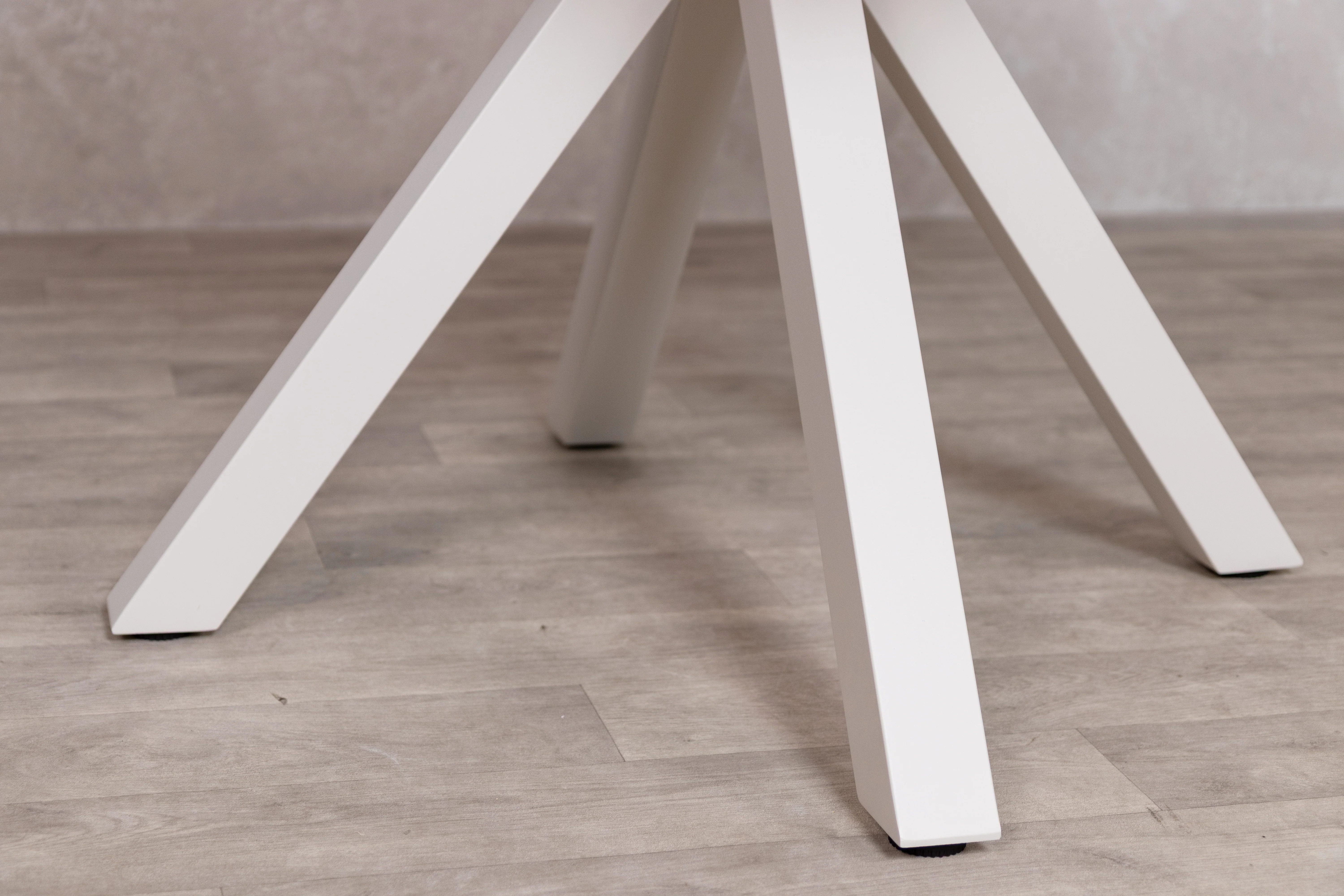 Milan Star Base Table with 4 Milano Chairs Outdoor Set - Image 38
