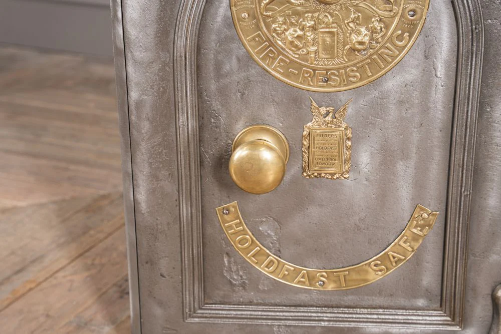 Victorian Milner's Holdfast Safe - Image 10