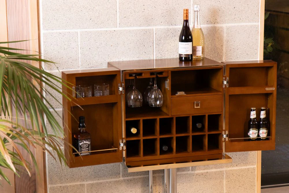 Monaco Cocktail Bar - Image 3