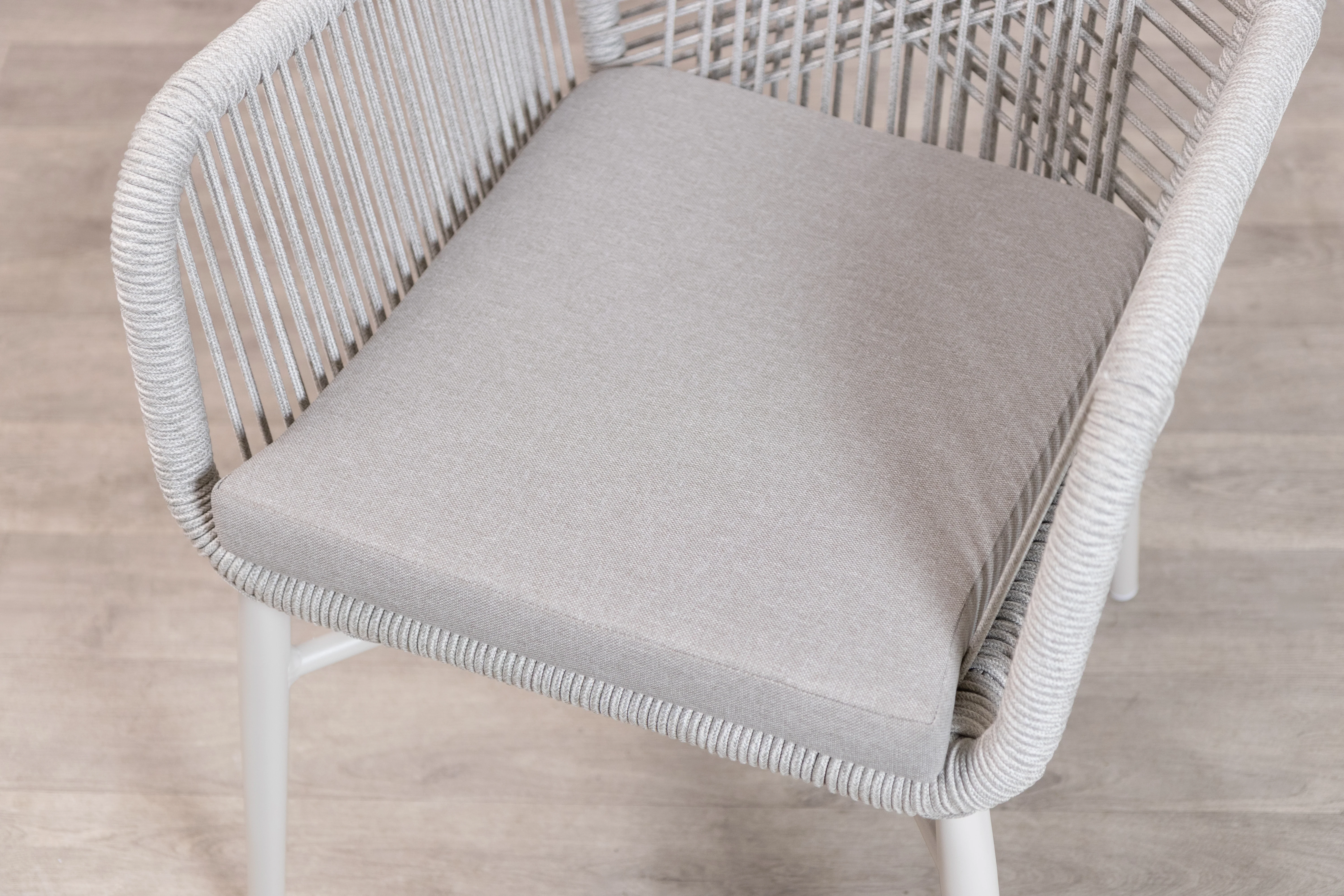 Monza Aluminium Rope Back Stacking Garden Chair - Image 37