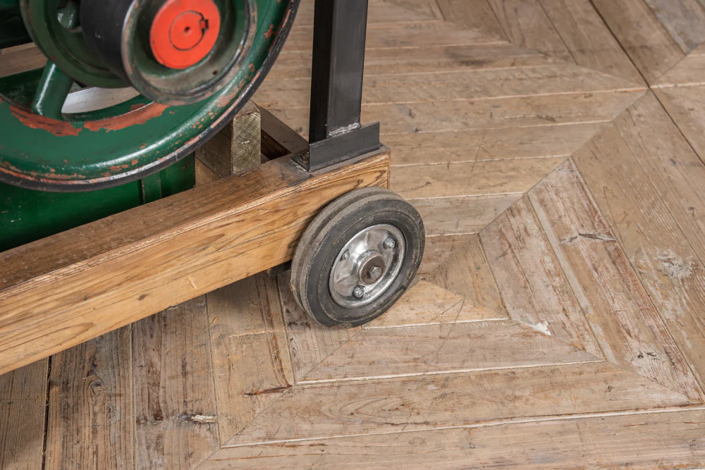 Industrial Engine Bar Table - Image 4