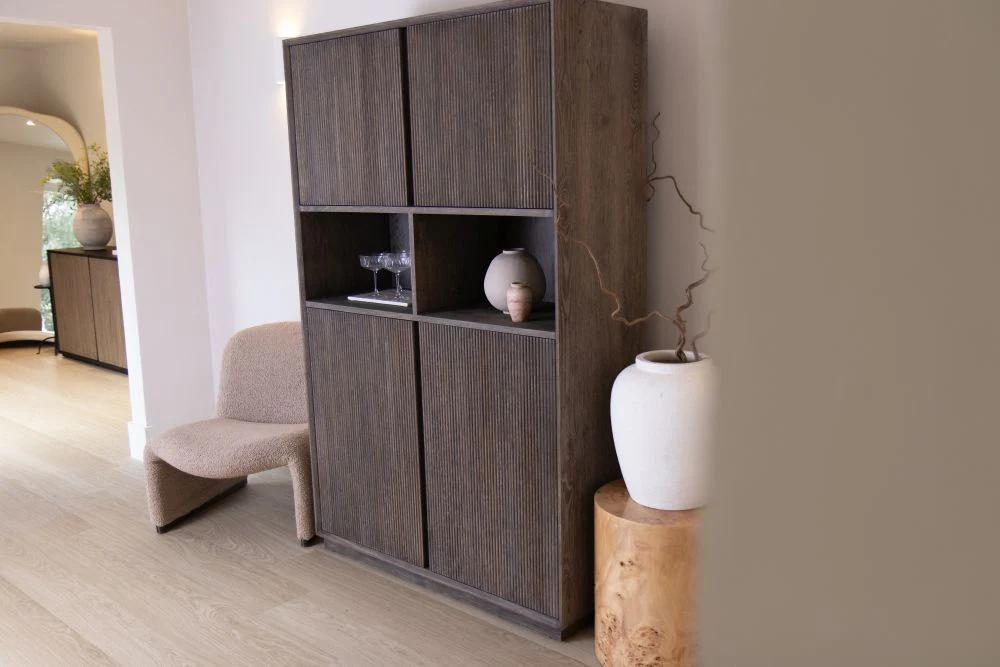 Nevada Oak Bar Cabinet Range - Image 12