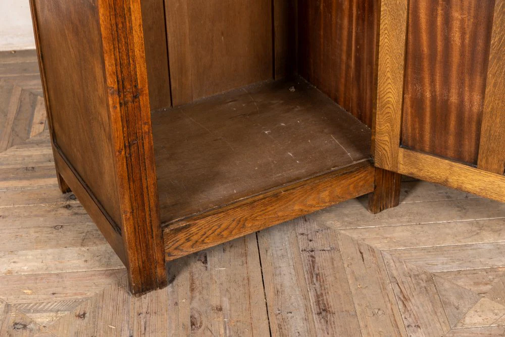 Oak Hall Robe - Image 10