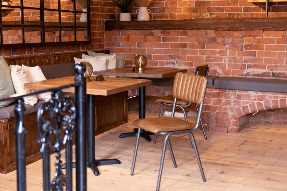 Pedestal Bistro Table (Dining) - Image 16