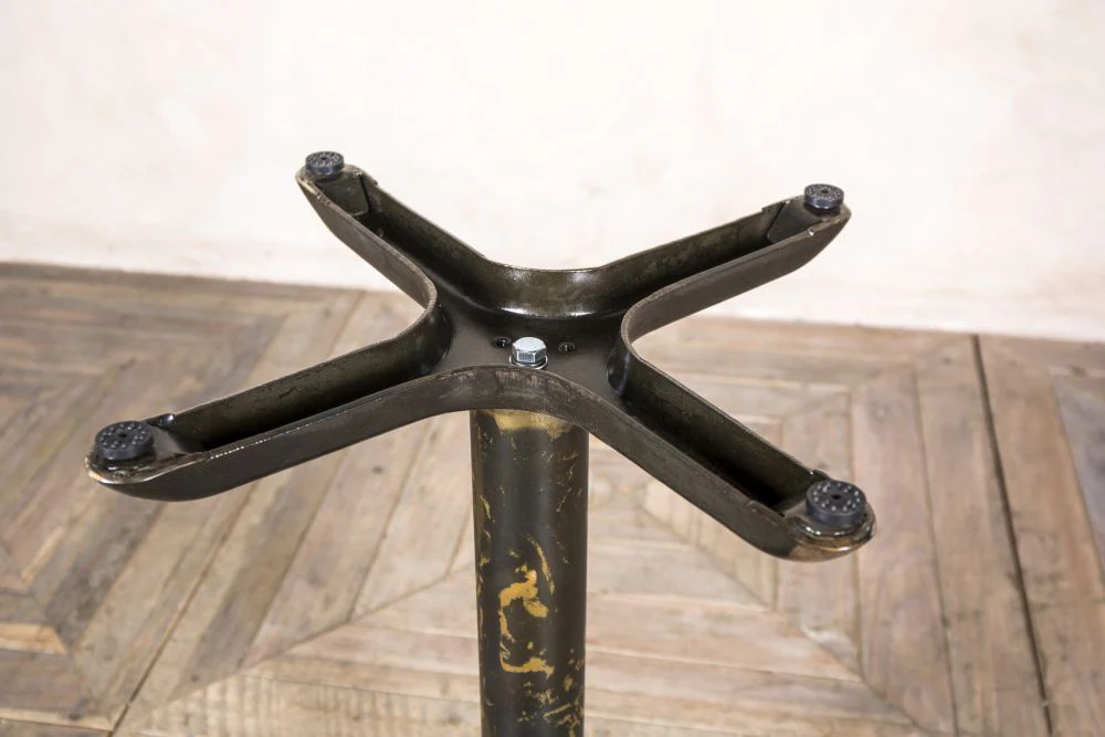 Pedestal Bistro Table (Dining) - Image 19