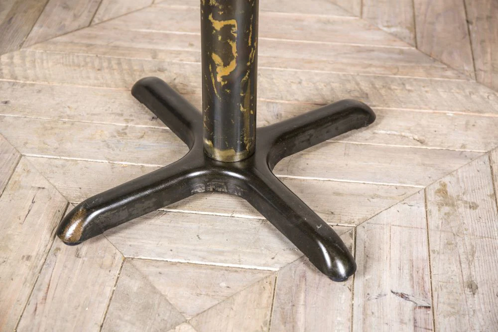 Pedestal Bistro Table (Dining) - Image 20