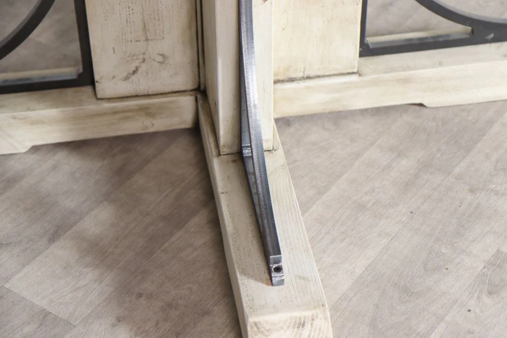 Ironbridge Bespoke Round Top Dining Table - Image 6