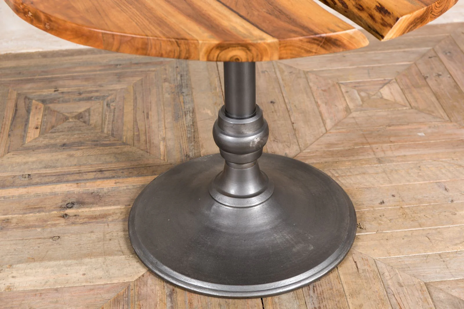Cafe Table - Image 7