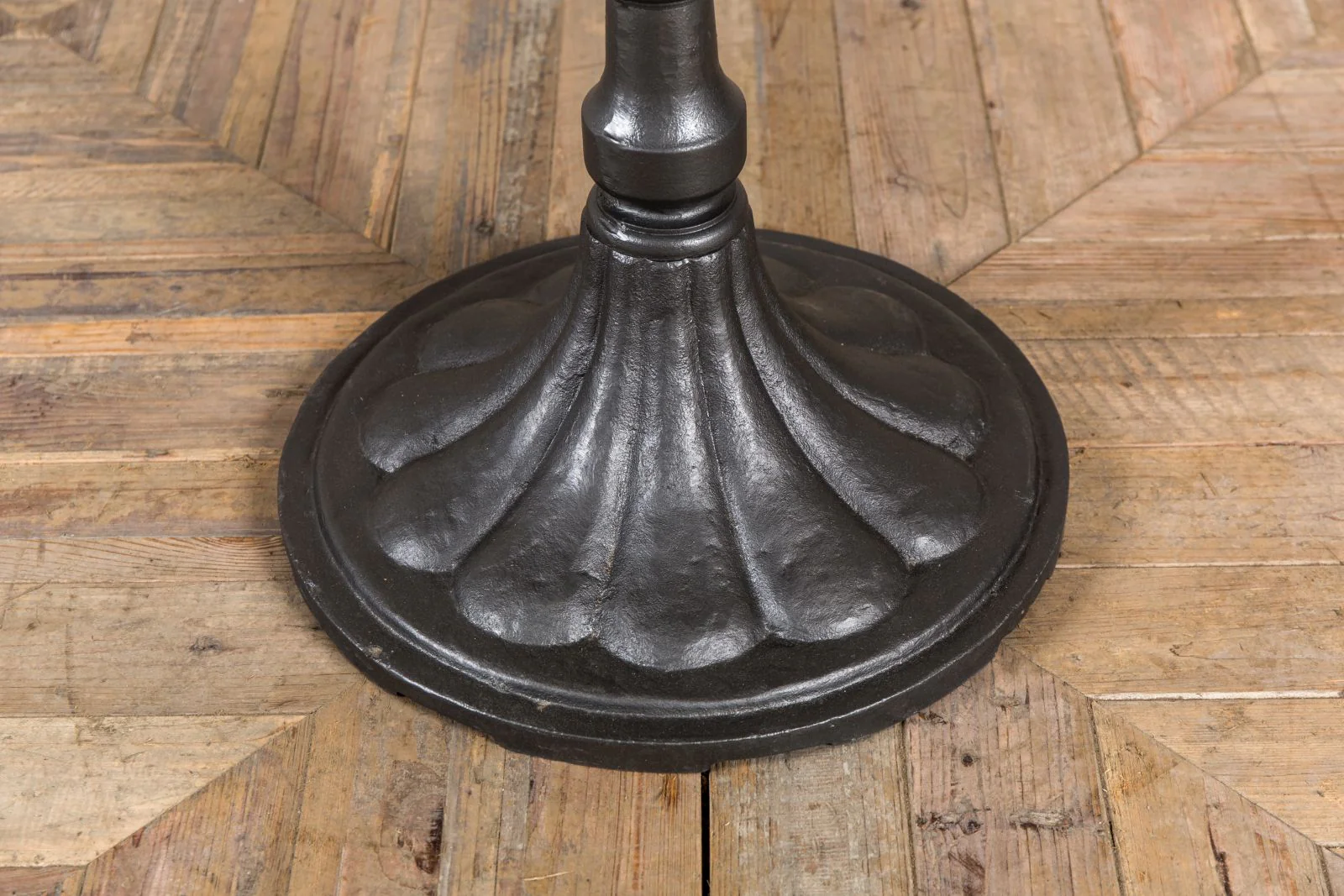 Small Bistro Table - Image 7