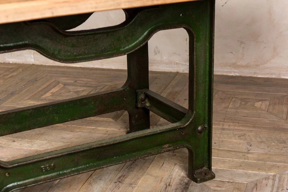 Reclaimed Pine Top Table - Image 4