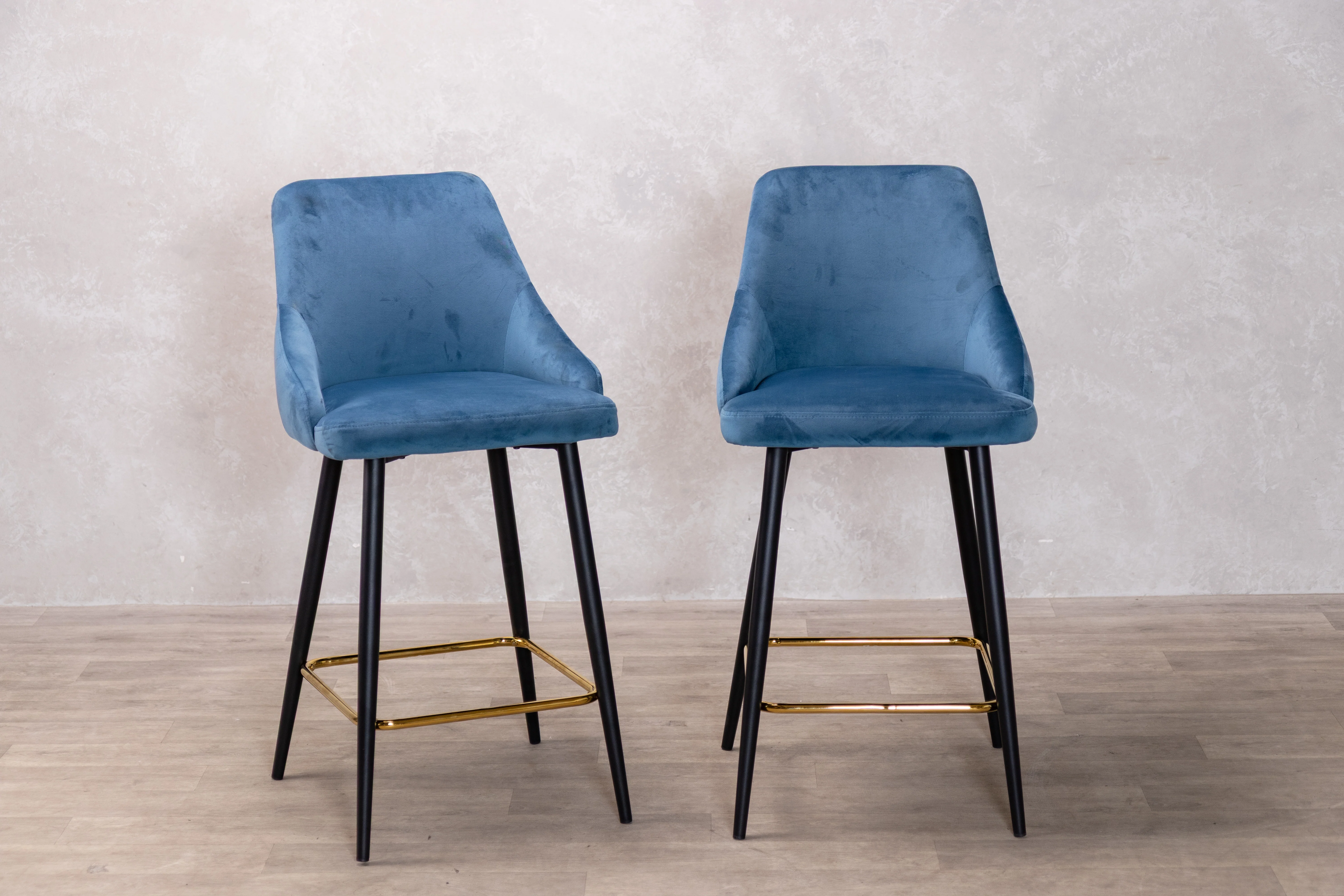 Rosette Button Back Bar Stools - SECONDS ITEM
